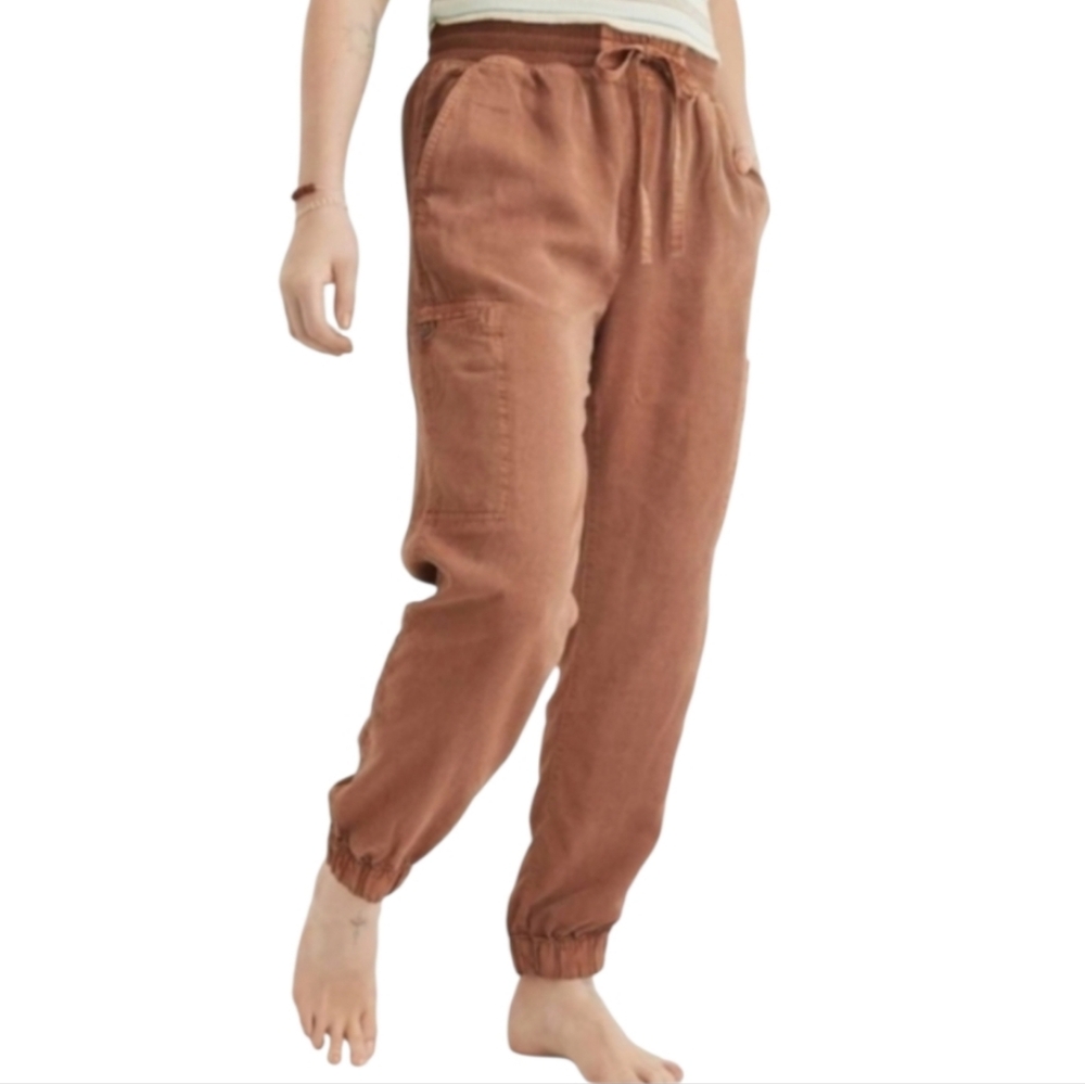 Aerie Earth Tone Brown Clay Lyocel High Rise Cargo Joggers with 4 Pockets medium